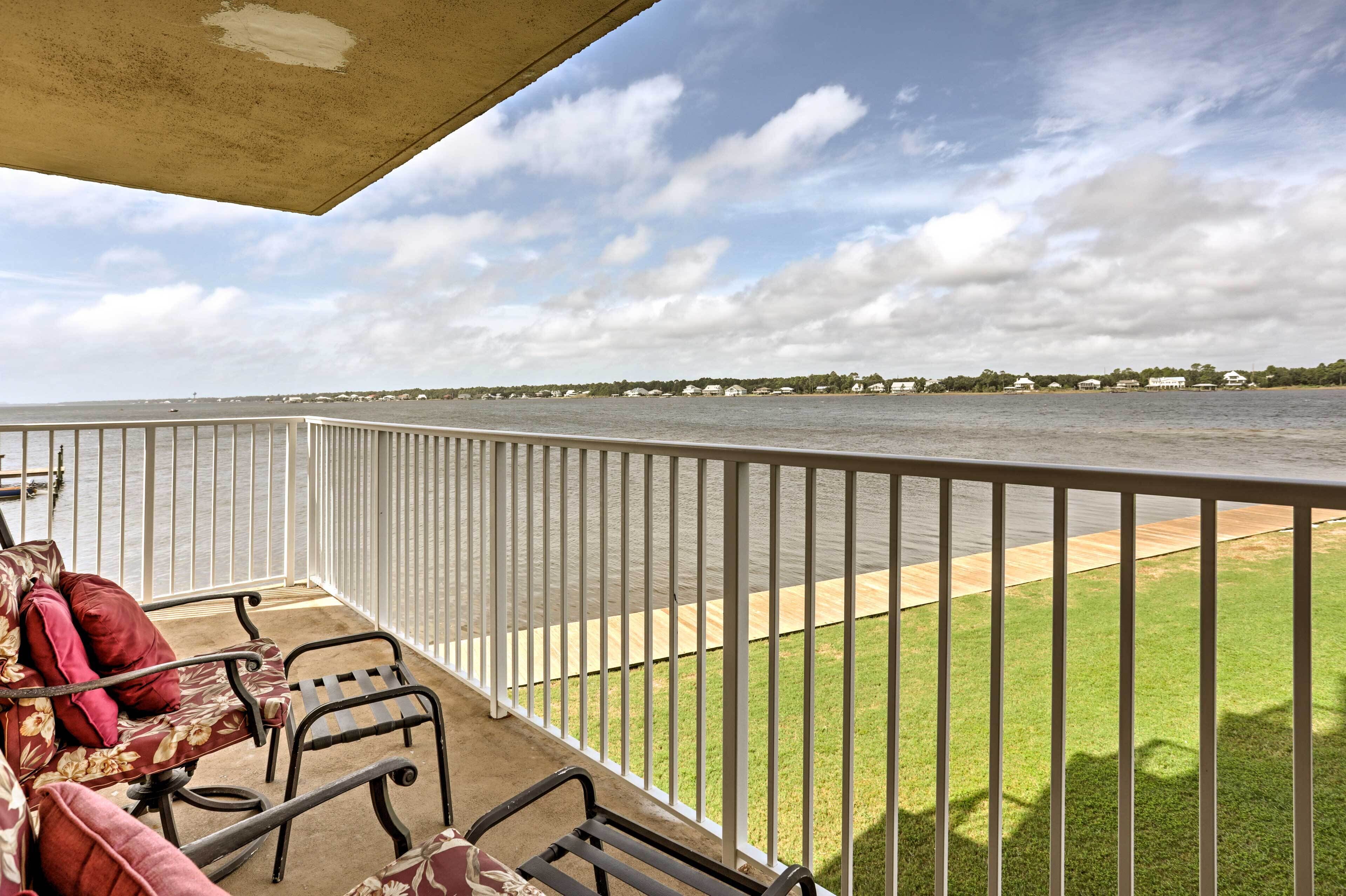 Waterfront Gulf Shores Condo w/ Patio, Pier & Pool