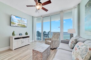 TV - Lighthouse 1102 ~ In/Outdoor Pools, Hot Tub, Sauna, Fitness Room + $400 in FREE Activities Daily (Gulf Shores)