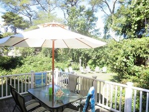 Outdoor dining - Seaside Serenity Awaits at The Cape House! (Chatham)