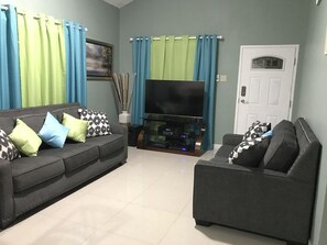 Smart TV y estéreo 