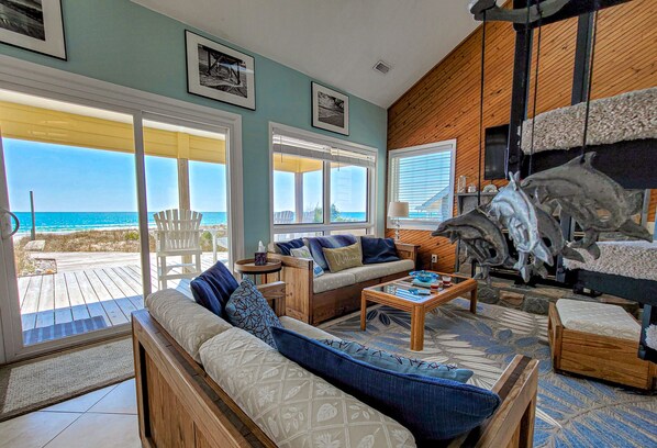 Takka, DVD-soitin, kirjoja