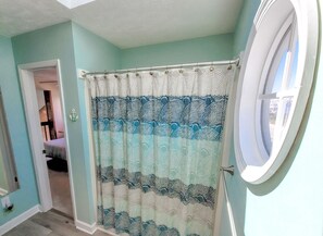 3 bedrooms, Internet, bed sheets