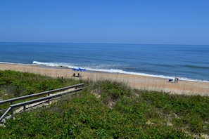 Beach nearby - Breakaway - Duck, Sanderling, Oceanfront, Ocean View, Pets OK, Community Pool (Duck)