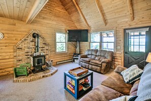 TV, DVD player - Waterfront Lake Leelanau Log Cabin w/ Private Dock (Lake Leelanau)