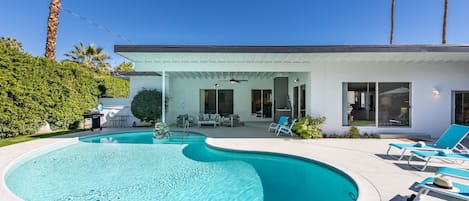 Una piscina climatizada