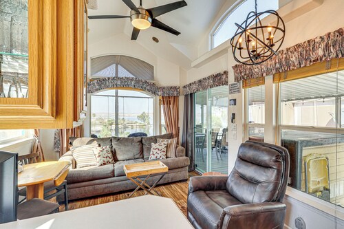 Boat Launch + Mtn Views: Lake Havasu Cabin