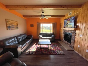 Smart TV, chimenea