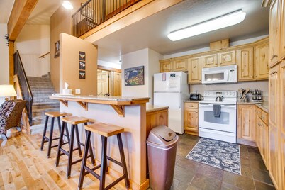 McCall Vacation Rental ~ 1/2 Mi to Payette Lake!