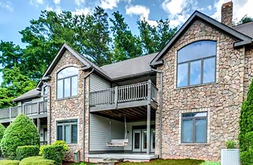 Lake Walk - Mr. Lake Lure Vacation Rentals