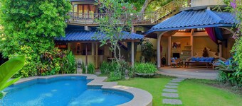 Cozy Villa In Seminyak : short walk to beach and crowds, unique design, peaceful