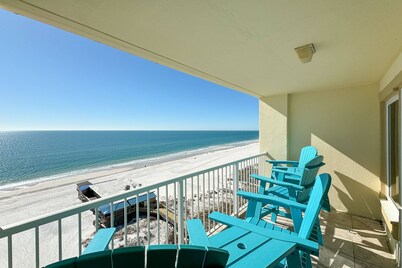 Boardwalk 1084 ~ Outdoor Pool, Onsite Restaurant + $400 in FREE Activities Daily ~ Zoo & More