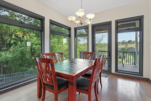 Second full dining table with seating for six - Rio Cantando I Blanco River, Pool, Hot Tub, Game Room (Wimberley)