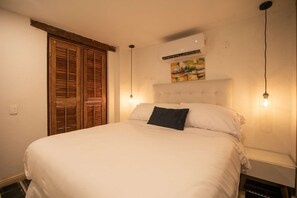 6 bedrooms, in-room safe, free WiFi, bed sheets