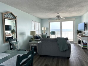 تلفزيون ذكي