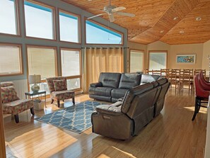 Smart TV, fireplace, books