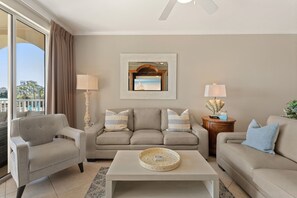 Smart TV - Gulf and Pool Views, Free Seasonal Beach Service, Extended Balcony, Designated B (Santa Rosa Beach)