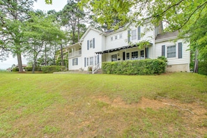 Exterior - Spacious Home Half-Mi to Oaklawn: WFH Friendly! (Hot Springs)