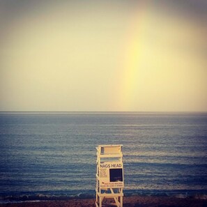 Beach nearby - Bankers Tiny Cottage: Dog-Friendly w Beach Access! (Nags Head)