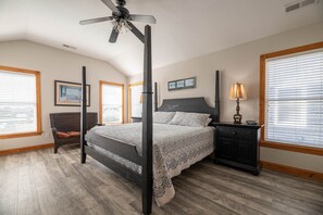 8 bedrooms, desk, free WiFi, wheelchair access