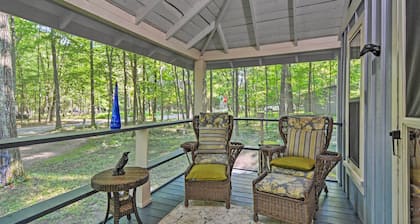 Pet-Friendly 'One Crow Cottage' in Harbor Springs!