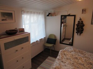 1 makuuhuone, silitysrauta/-lauta, Wi-Fi, vuodevaatteet