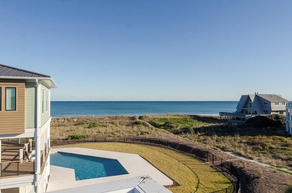 Property grounds - Spacious family home w unobstructed ocean views! (Wrightsville Beach)