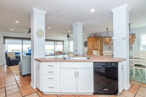 Interior - Spacious family home w unobstructed ocean views! (Wrightsville Beach)