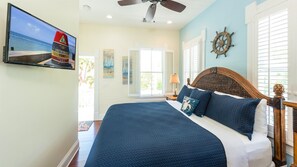 3 makuuhuonetta, työpöytä, silitysrauta/-lauta, ilmainen Wi-Fi