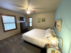 6 makuuhuonetta, ilmainen Wi-Fi, vuodevaatteet