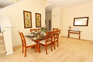 Dining - Private Villa with Pool on Glenbrook Resort, Villa Orlando 1444 (Clermont)