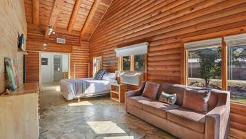 13 bedrooms, iron/ironing board, WiFi, bed sheets