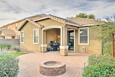Dog-Friendly Retreat w/ Patio & Yard in Gilbert!