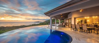 Vinter tilbud! 2 GRATIS Massage - Amazing Luxury Villa - Spektakulær udsigt!