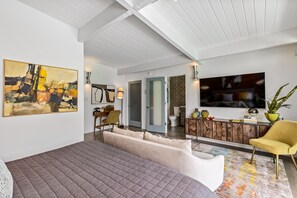 3 chambres, matelas mémoire de forme, fer et planche à repasser, Wi-Fi