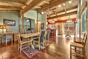 Dining - Tahoe Keys Traditions - BBQ, Pet Friendly (South Lake Tahoe)