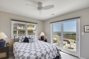 3 bedrooms, iron/ironing board, travel cot, free WiFi