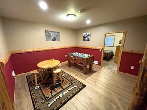 Game room - Loose Moose @ Spring Brook Resort (Wisconsin Dells)