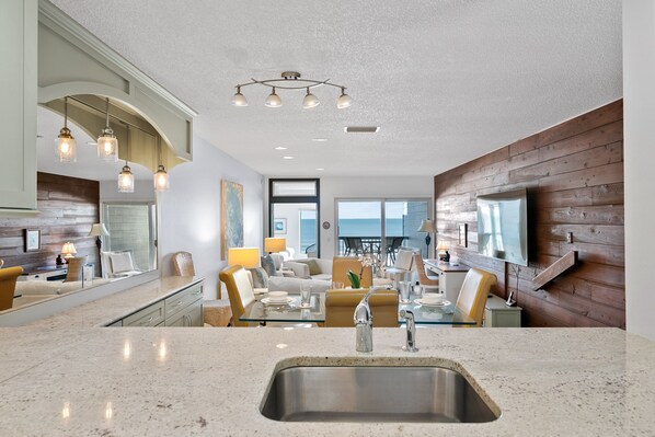Interior - Seaside Condo – Pool & Epic Sunset Views (Holmes Beach)