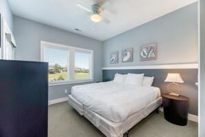 5 bedrooms, iron/ironing board, travel crib, free WiFi
