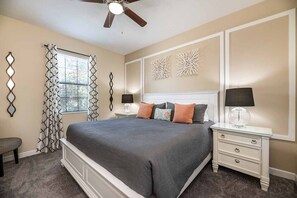 8 室のベッドルーム、アイロン / アイロン台、WiFi、ベッドシーツ