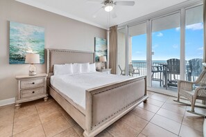 3 bedrooms, iron/ironing board, WiFi, bed sheets - San Carlos 303 ~ Pool, Sauna, Fitness & $400 in FREE Activities Daily ~ Zoo/Parasailing/Golf + More! (Gulf Shores)