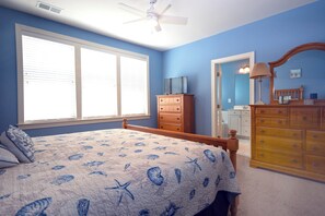 5 bedrooms, WiFi, bed sheets - Exceptional Luxury 5 Bedroom Townhouse With WiFi In Gated Community On Bayside With Indoor/Outdoor Pools, Private Beaches, Restaurant, And More Just Ten Minutes From Beach! (Ocean City)