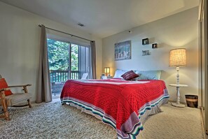 2 bedrooms, iron/ironing board, Internet, bed sheets