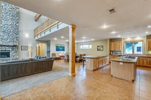 TV, fireplace, DVD player, stereo