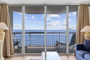 Living area - Incredible Water's Edge Views WE908 (Murrells Inlet)