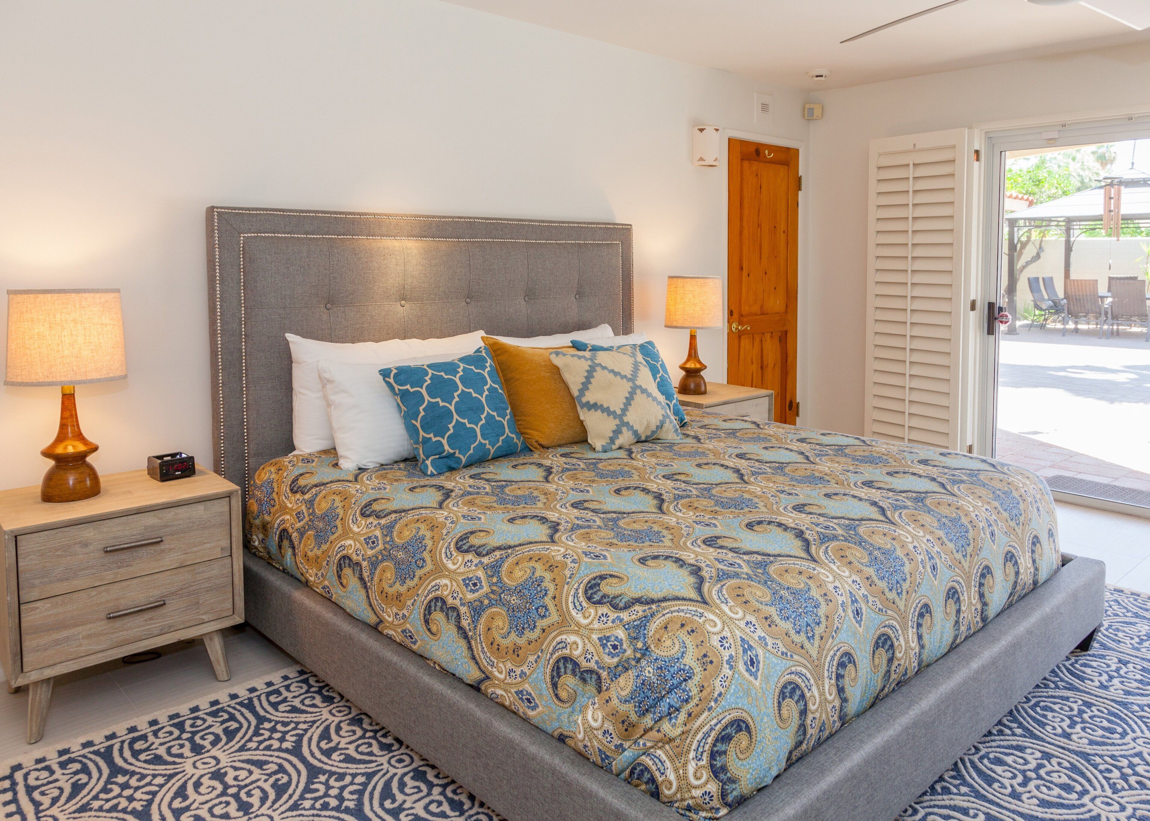 4 bedrooms, iron/ironing board, free WiFi, bed sheets