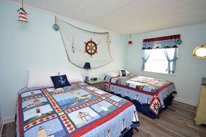 2 makuuhuonetta, silitysrauta/-lauta, Wi-Fi, vuodevaatteet