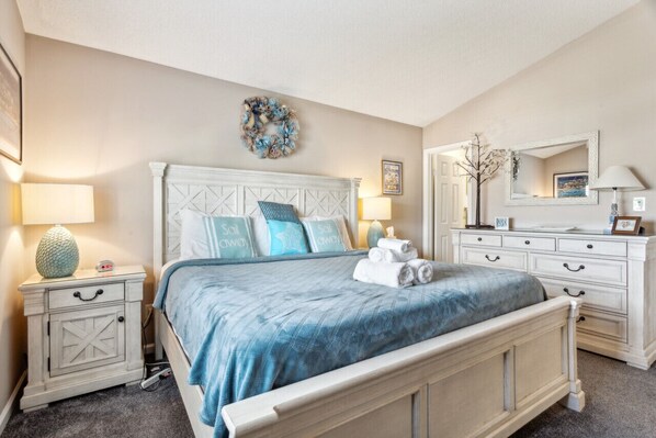 2 bedrooms, desk, iron/ironing board, free WiFi