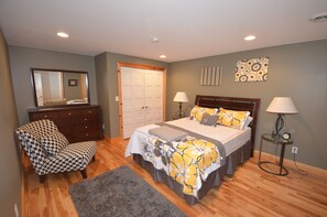 4 Schlafzimmer, Bügeleisen/Bügelbrett, kostenloses WLAN, Bettwäsche