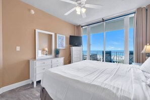 2 bedrooms, iron/ironing board, WiFi, bed sheets - Lighthouse 208 ~ In/Outdoor Pools, Hot Tub, Sauna, Fitness Room + $400 in FREE Activities Daily (Gulf Shores)
